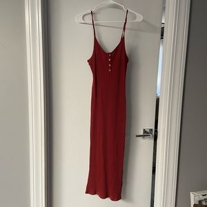 Long tight fitted maroon dress